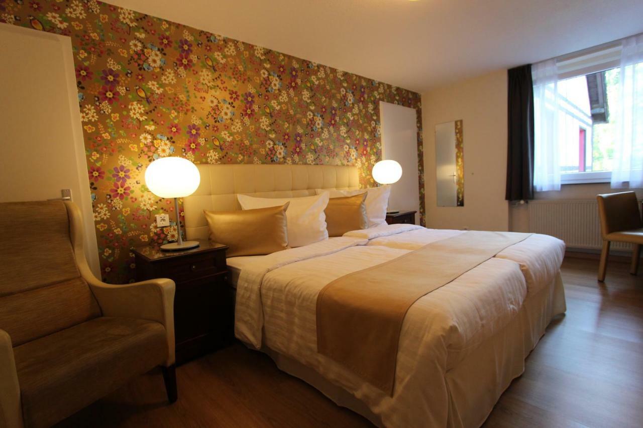 Boutique Hotel Restaurant Hollerather Hof Hellenthal Bagian luar foto